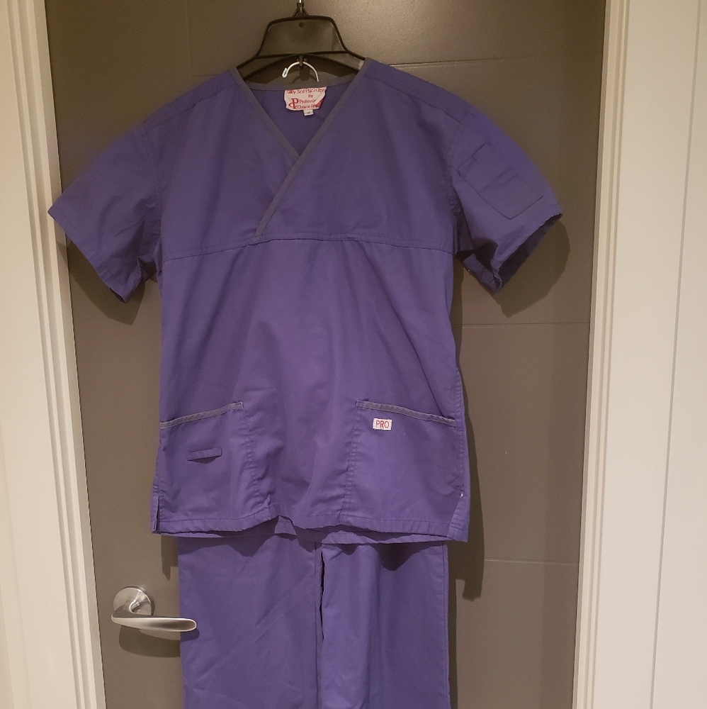 Scrubs Set-top and pants!